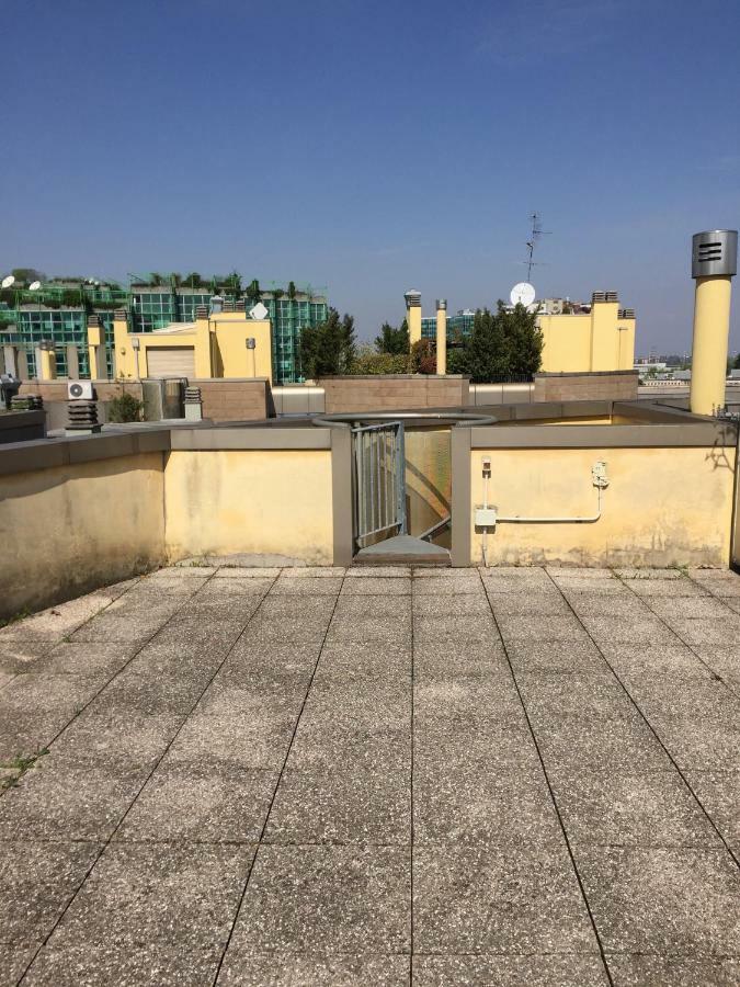 Cozy Penthouse Villa San Donato Milanese Eksteriør bilde